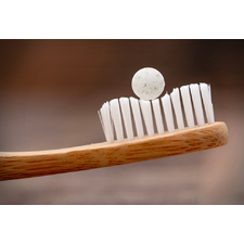 Change Plastic-Free Toothpaste | Image