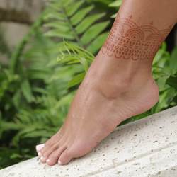 Do It Yourself Anklet Henna...