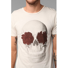 Hips & Hair Skull And Roses Tee
