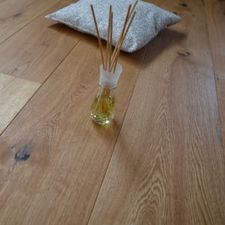 125mm x 14/3mm Oak Brush & Lacquered Engineered Wood Flooring 