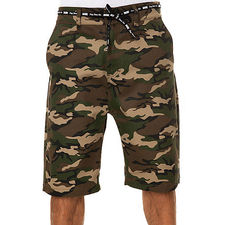 The Working Man 3 Chino Shorts in Woodland Camo