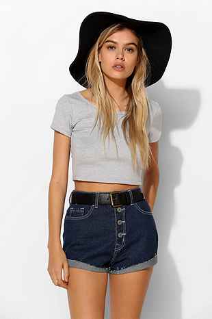 BDG Foxy Exposed-Button Denim Short - Urban Outfitters