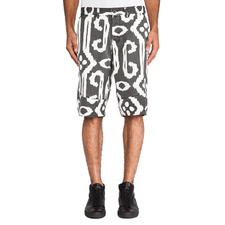 Black Scale Davis Shorts in Black | REVOLVE