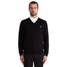 Fred Perry Classic Tipped V-Neck in Black | REVOLVE