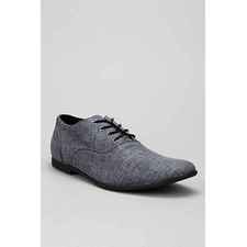 Feathers Canvas Stentorian Oxford - Urban Outfitters