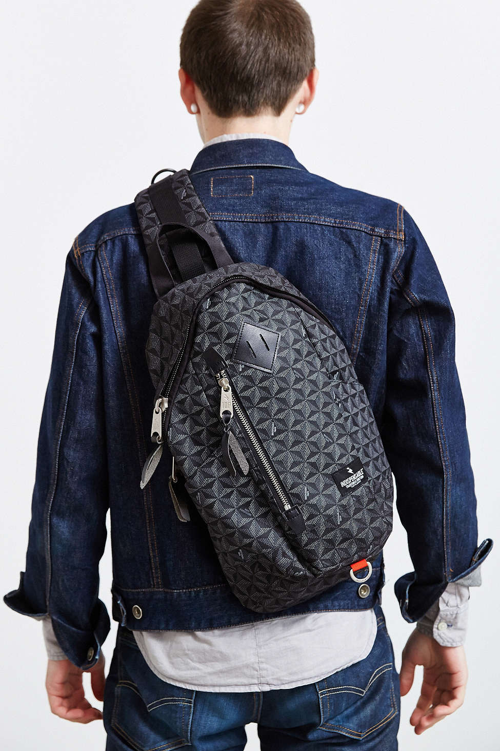 INDISPENSABLE Dap Sashik Sling Bag - Urban Outfitters