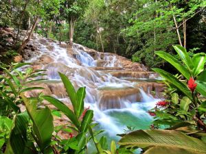 Searching the Best Airport ...