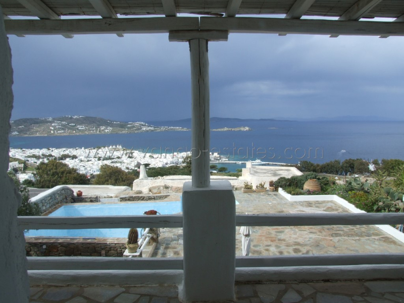 Mykonos house for sale in p...