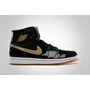 Air Jordan 1 Retro High OG Black/Gold