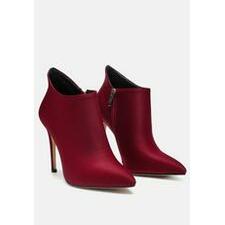 MELBA Pointed toe Stiletto Boot in Burgundy