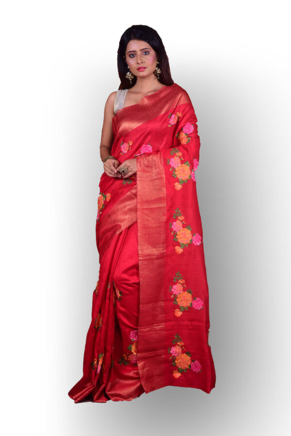 ELEGANT RED SAREE