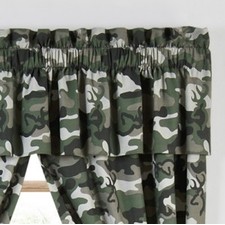 Browning Green Camo Window Valance by Kimlor