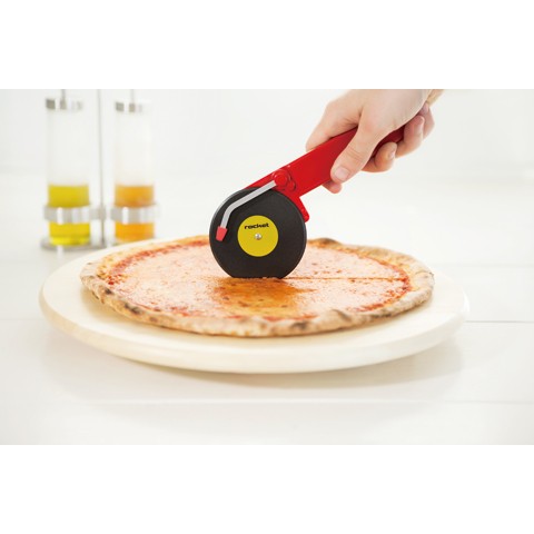 Pizza cutter