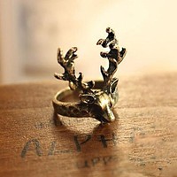 Bronze Deer Ring - Thumbnail 1
