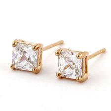 How to Choose the Right Stud Earrings for Any Occasion