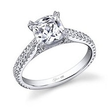 Custion Cut Diamond Engagement Ring