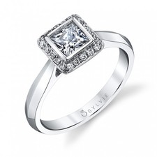 Princess Cut Diamond Engagement Ring