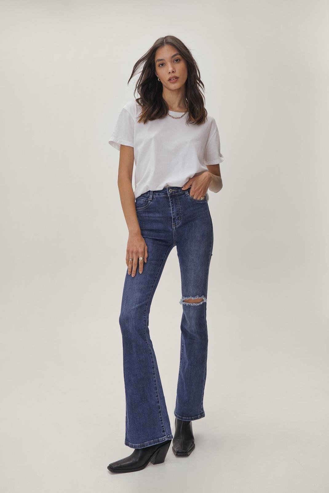 340 Distressed Flare Jeans 