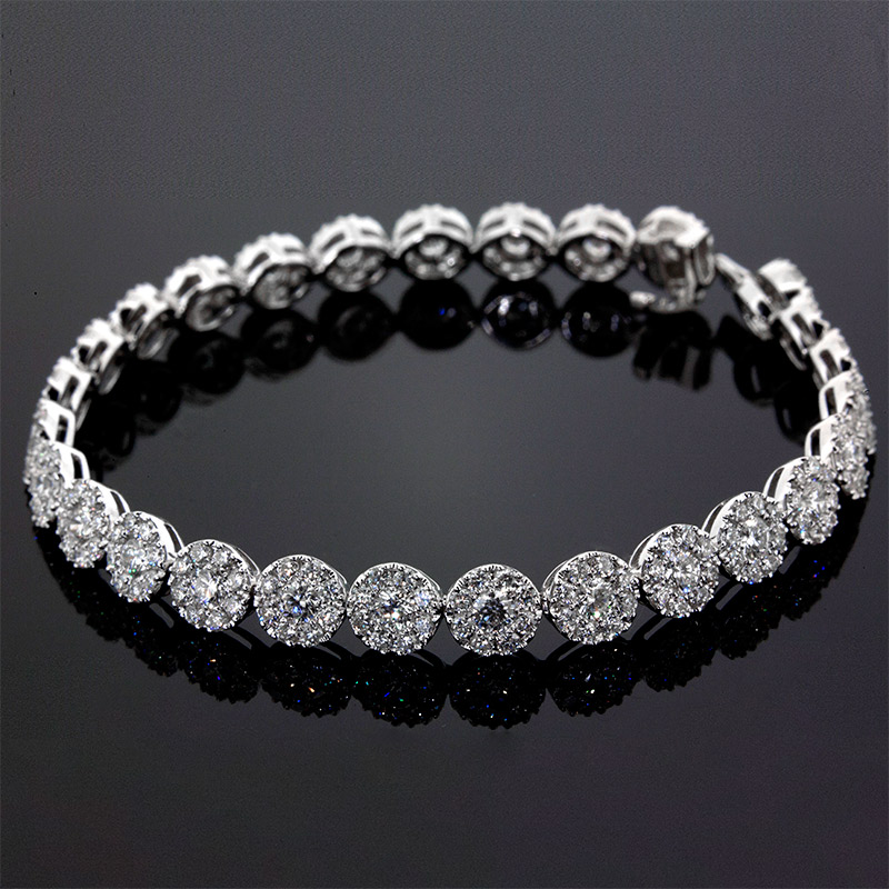 Diamond cluster bracelet 18...
