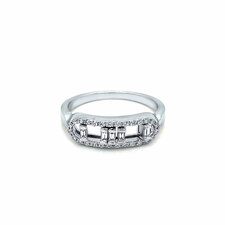 Diamond Ladies Ring in 14K White Gold