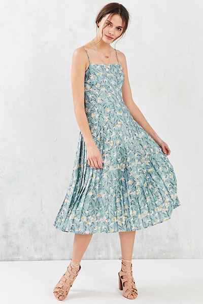 Kimchi Blue Marguerite Pleated Drop-Waist Midi Dress - Urban Outfitters