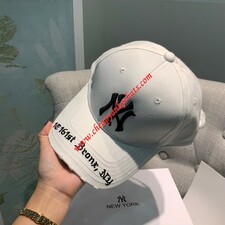 MLB NY Gothic Address Adjustable Cap New York Yankees Hat White