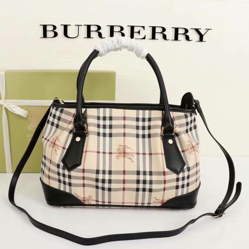 Burberry The Saddle Pvc And...