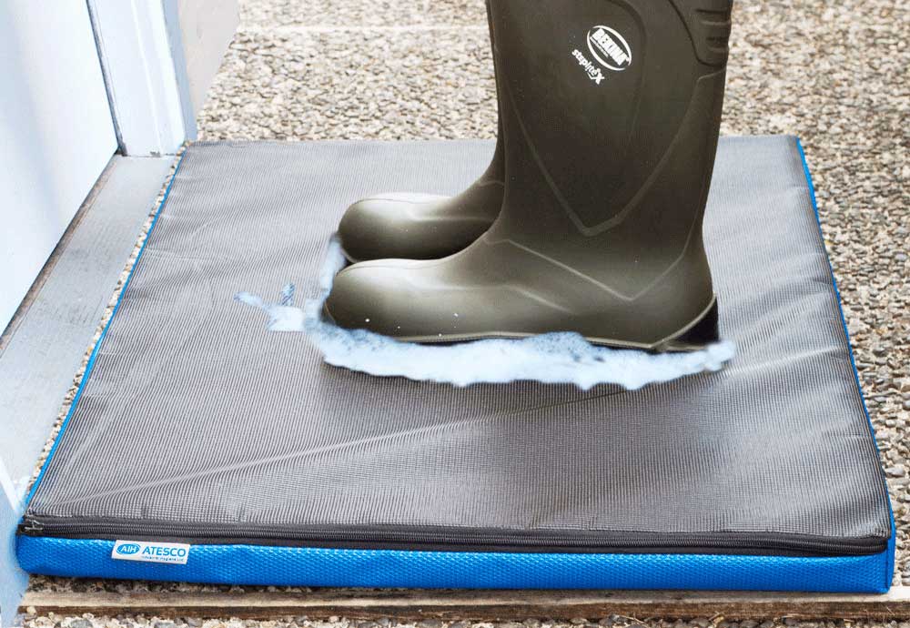 Disinfecting Foot Mat 24" x...