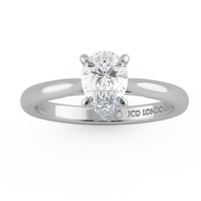 Pear Solitaire Engagement Rings
