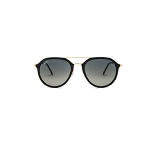 Ray-Ban Classic Pilot in Black &amp; Grey Gradiant | REVOLVE