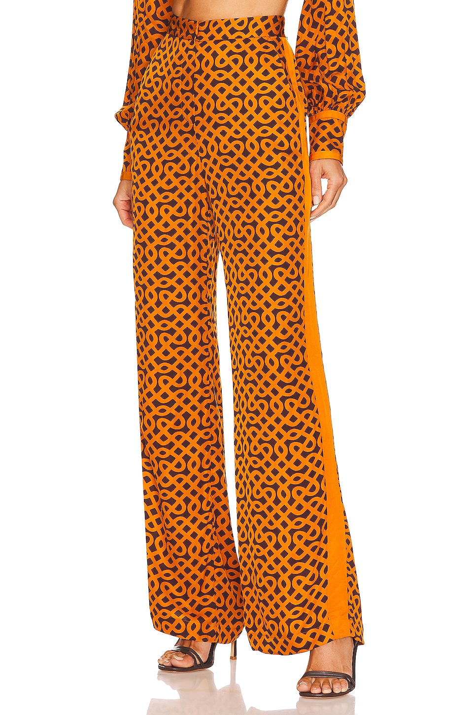 Akima Pant in Toffee 
