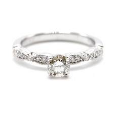 Round Diamond Engagement Ring
