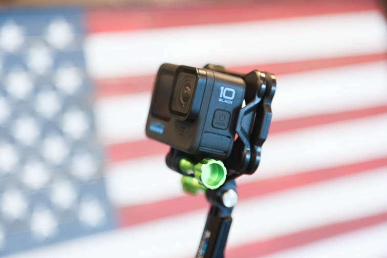 GREEN THUMB SCREWS (2)