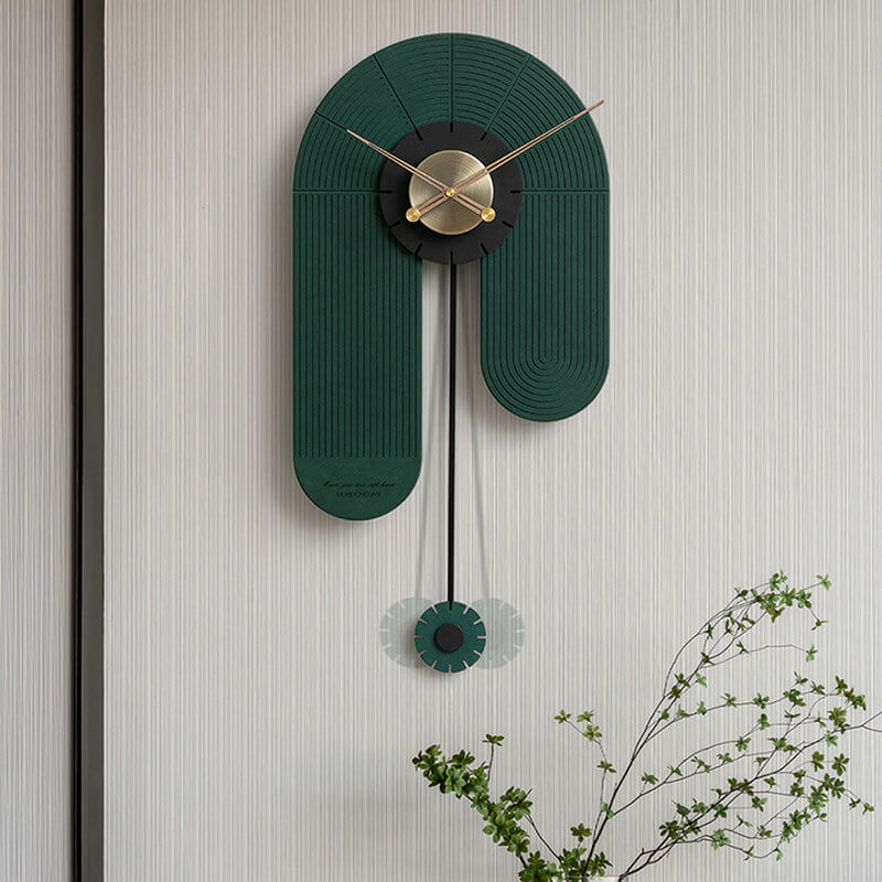 Asymmetrical Pendulum Clock