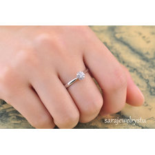 Precious~~~ 14k white gold diamond ring 9 on 1 diamond ring/10 diamonds weight 0.17carat /Anniversary jewelry/Christmas gift/Wedding jewelry