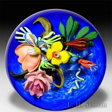 Eric Hansen 2015 multi-colored flower bouquet. by Eric Hansen