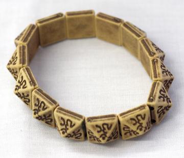 Pyramid Shape Om Bracelet (...