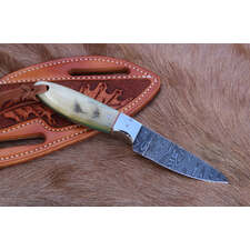 HIGHLAND HITCH – WORKING BUCKAROO KNIFE WITH DAMASCUS STEEL &amp; MOUNTAIN SHEEP HORN