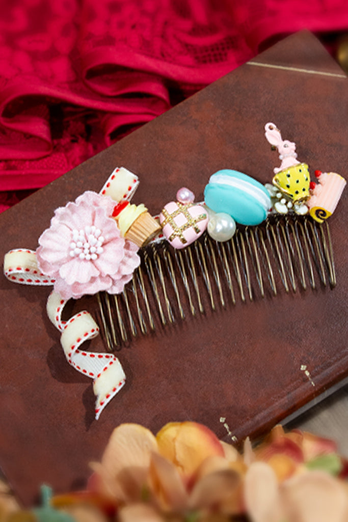 Lovey Dovey Tea Party Comb ...