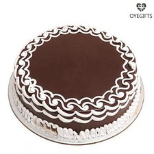Buy Online Chocolate Cake from OyeGifts 