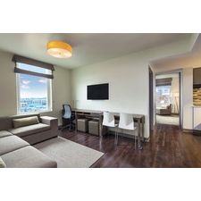 Element Boston Seaport By Westin - Hotel Pet Policy