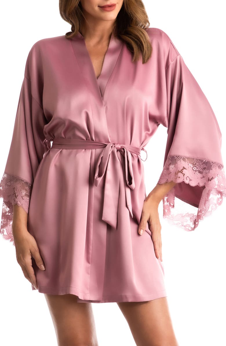 IN BLOOM BY JONQUIL Bailey Lace Trim Satin Wrap, Main, color, LILAS ROSE