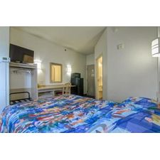 Motel 6 Menomonie - Hotel Pet Policy