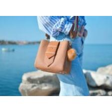 4 Prime Tips to Get a Chic, Comfy Handbag