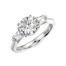 Round With Bagguette Trilogy Ring