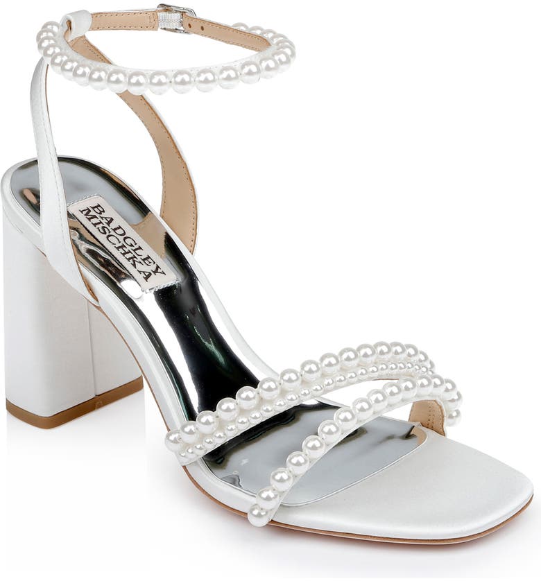 Badgley Mischka Collection Feisty Ankle Strap Sandal, Main, color, SOFT WHITE