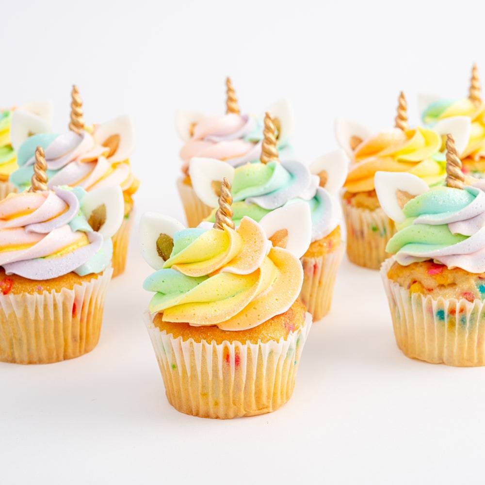 Magical Unicorn Cupcakes - ...