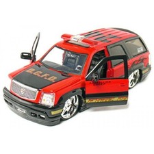 2002 Cadillac Escalade Fire Dept. Battallion Chief 1/24 Scale (8½)