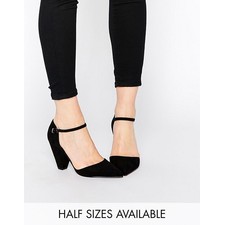 SPEAKER Pointed Heels