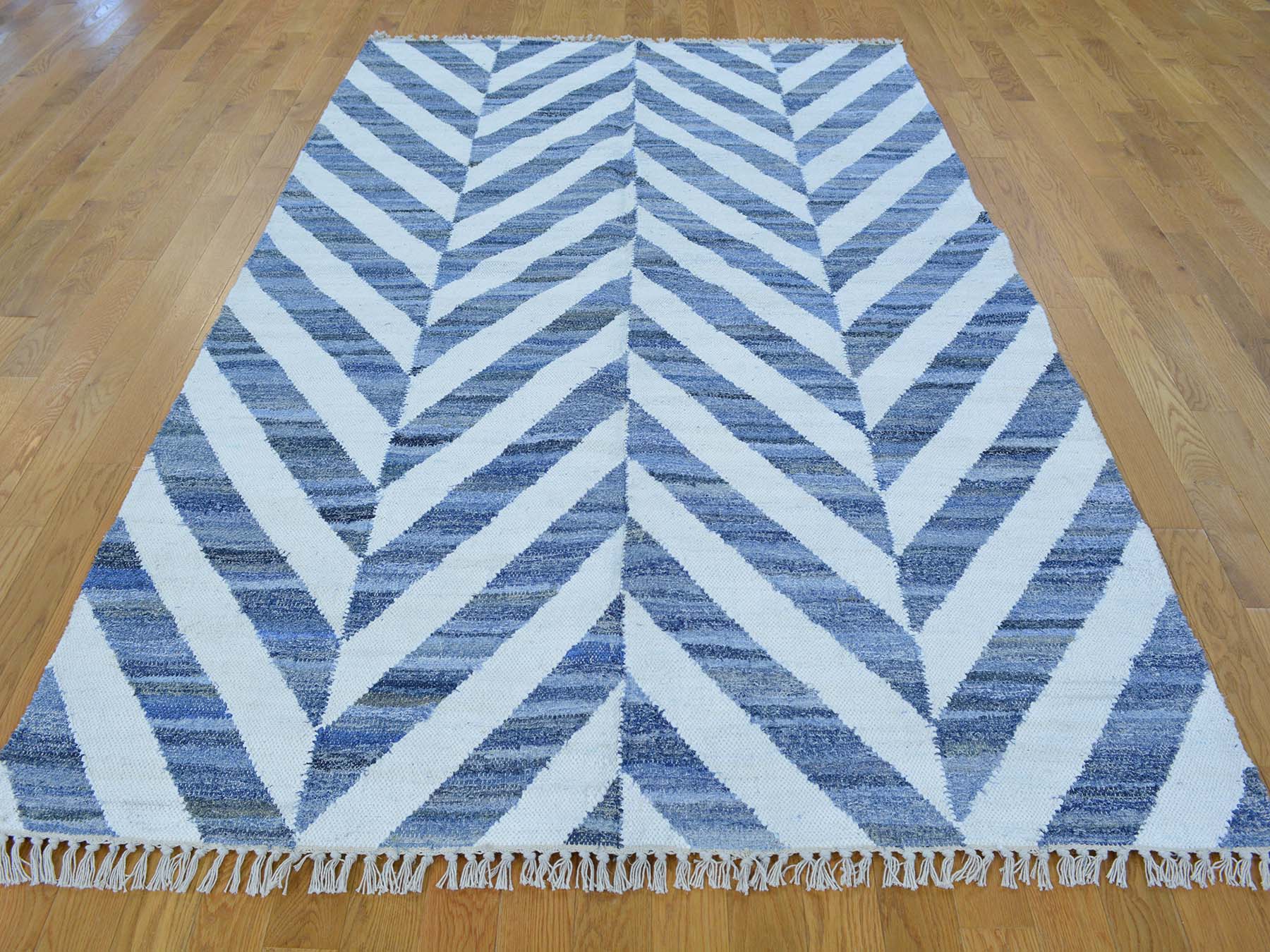 Buy 5' x 8' Hand Woven Geom...